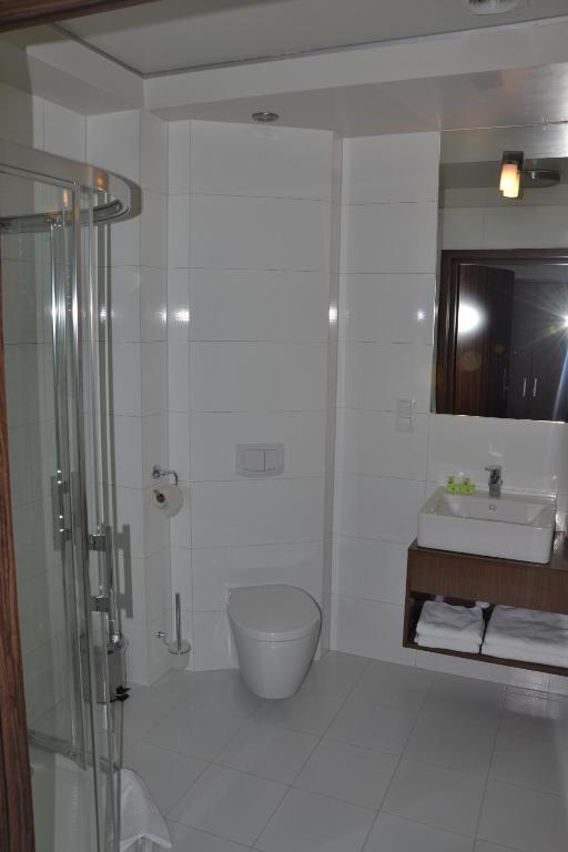 Hotel Pod Debem Tarnow Phòng bức ảnh